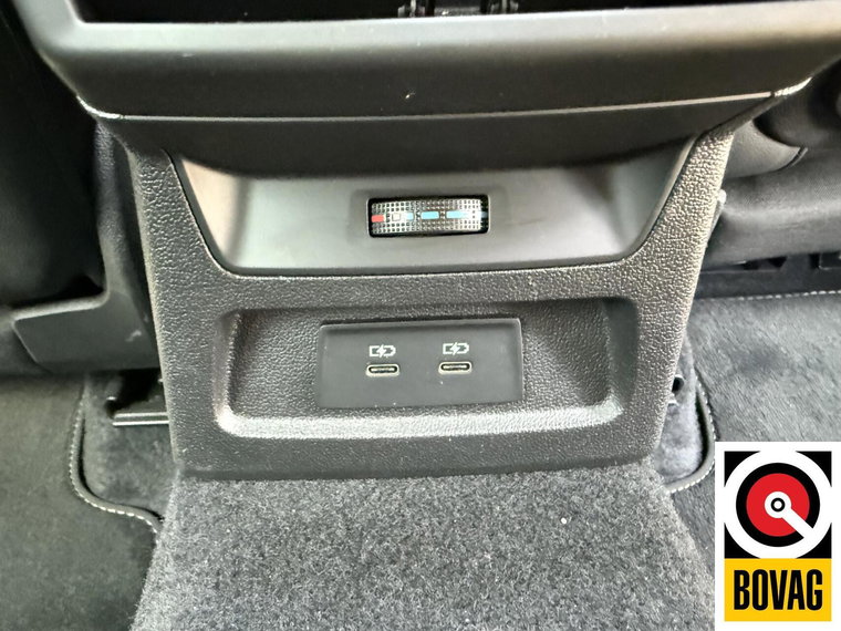 Vehicle Image 34
