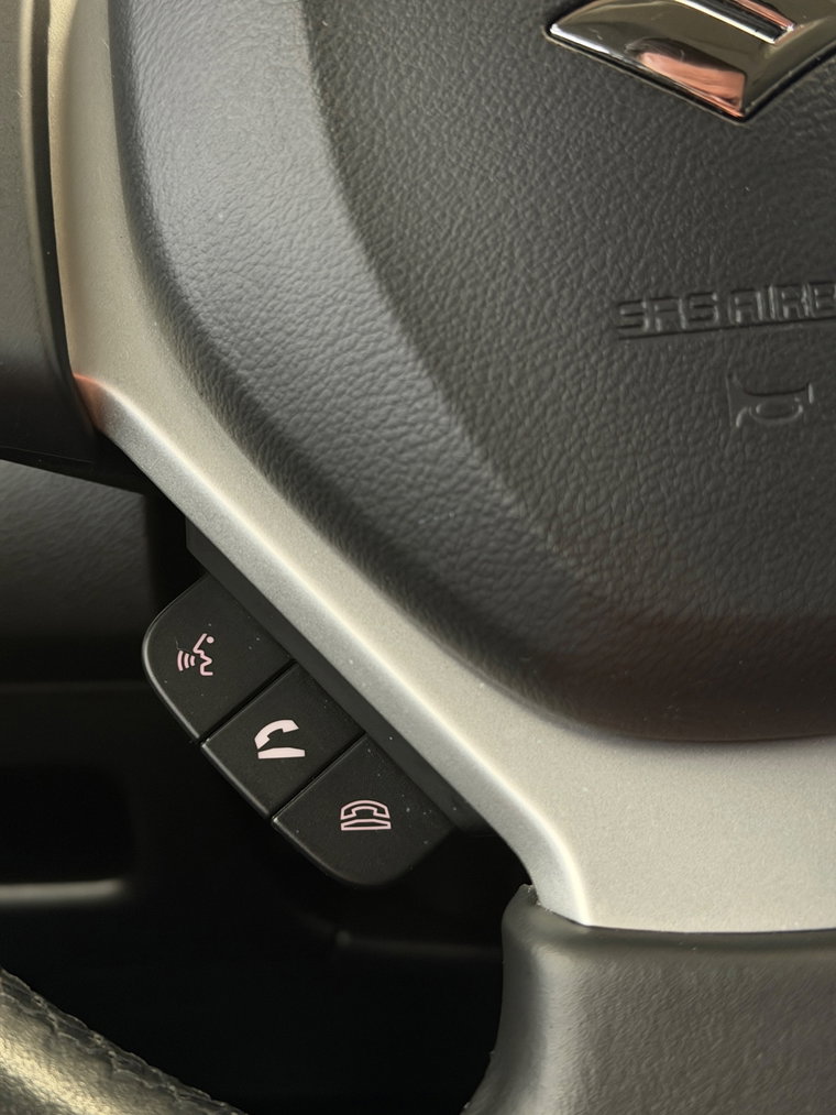 Vehicle Image 23