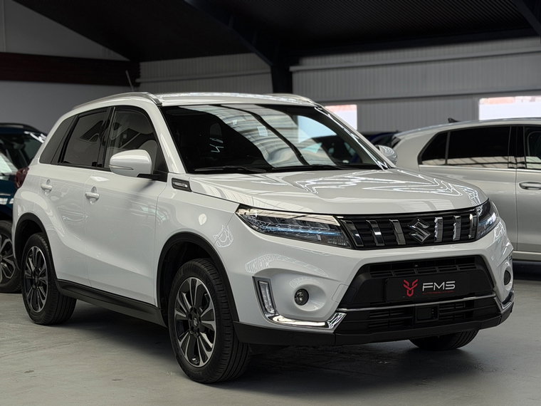 Vehicle Image 6