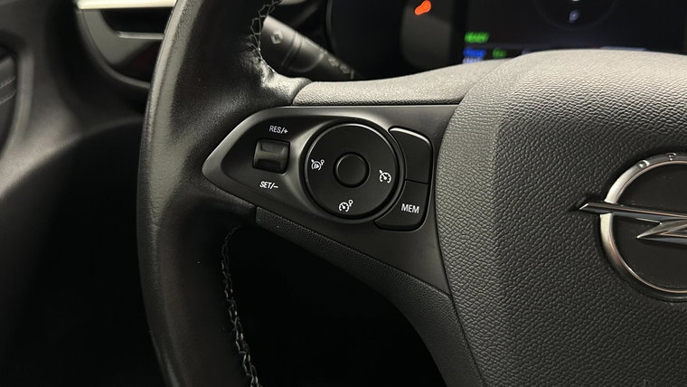 Vehicle Image 29