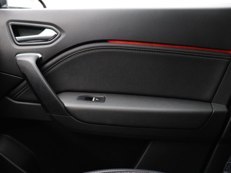 Vehicle Image 38