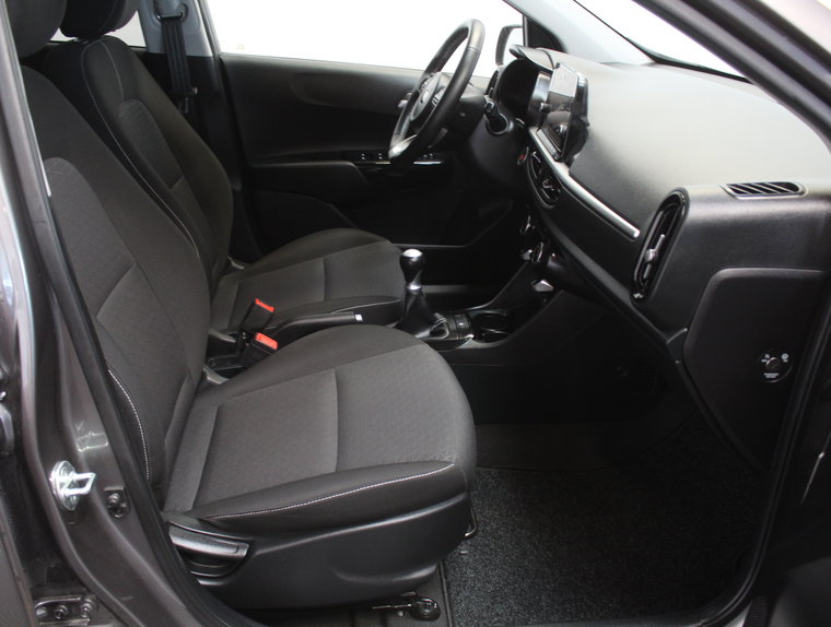 Vehicle Image 31