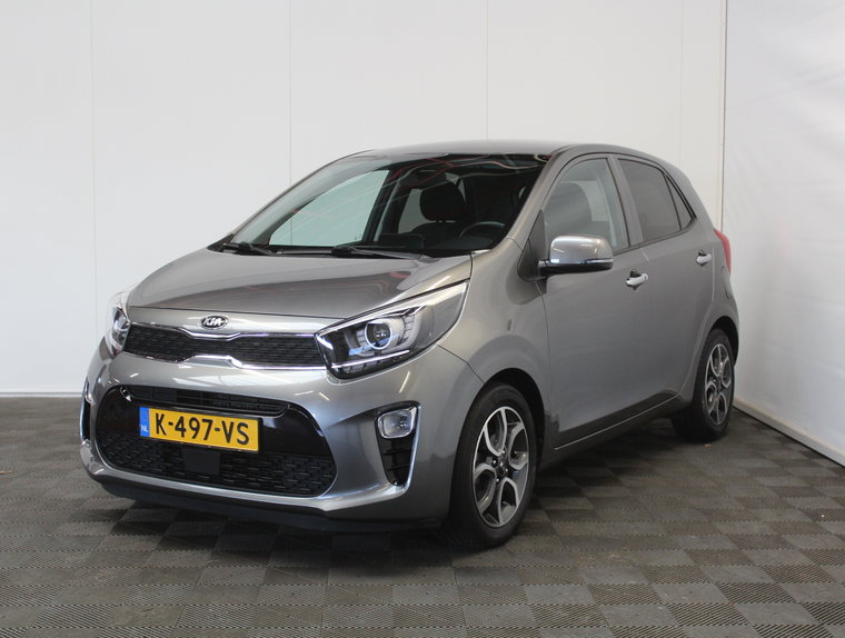 Vehicle Image 11