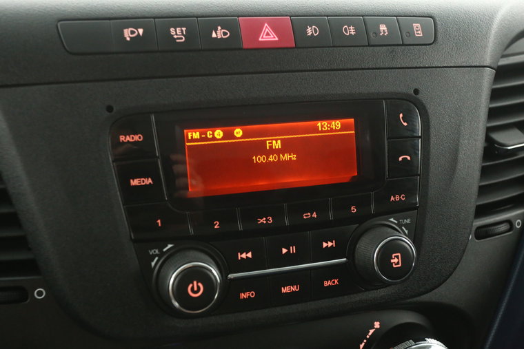Vehicle Image 13