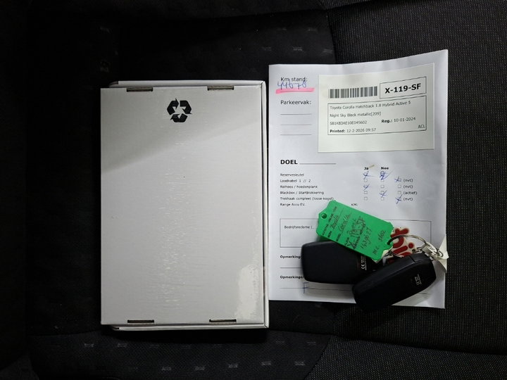 Vehicle Image 10