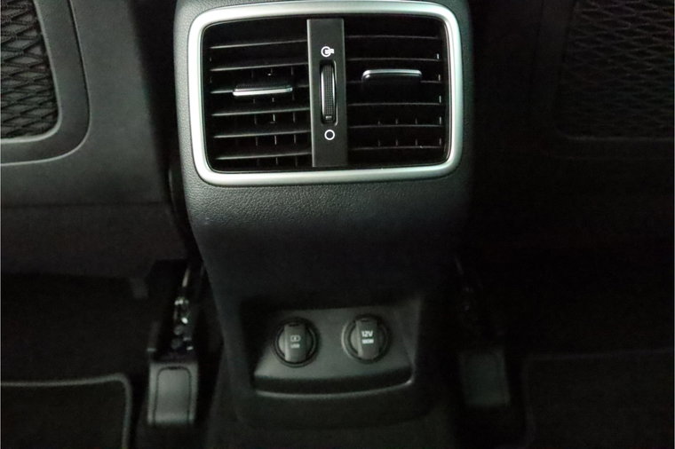Vehicle Image 39