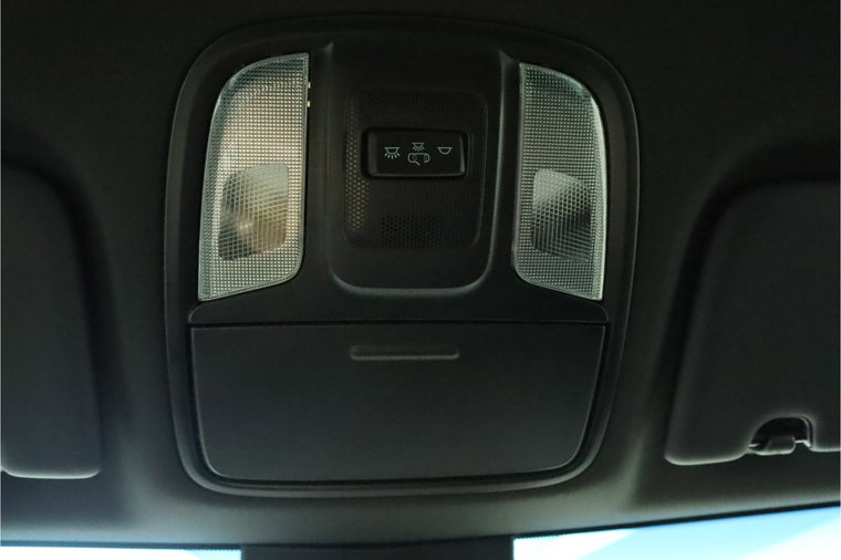 Vehicle Image 52