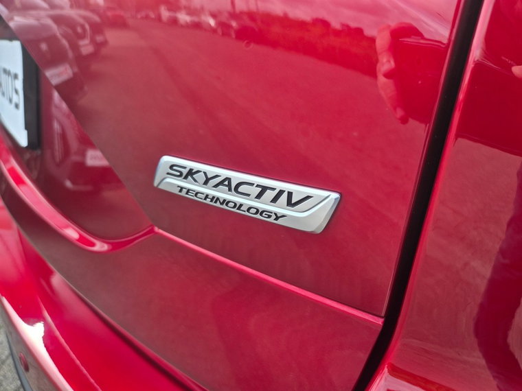 Vehicle Image 18