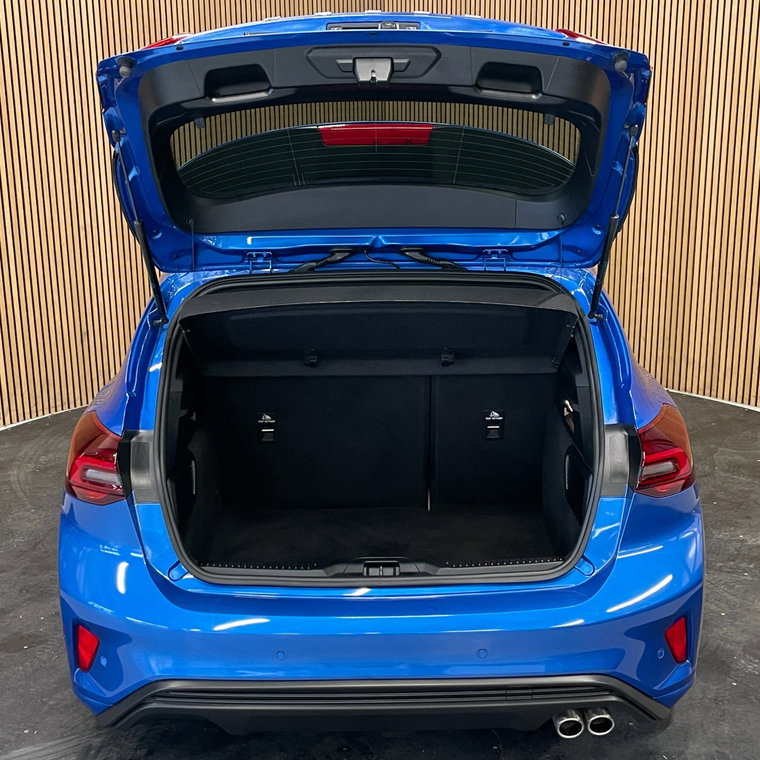 Vehicle Image 28