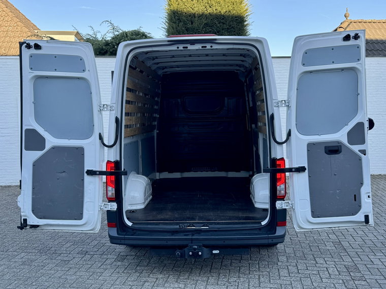 Vehicle Image 24