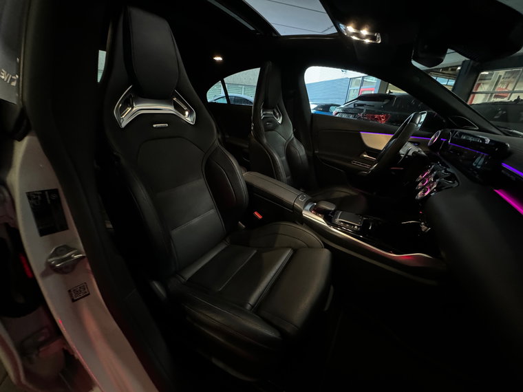 Vehicle Image 38