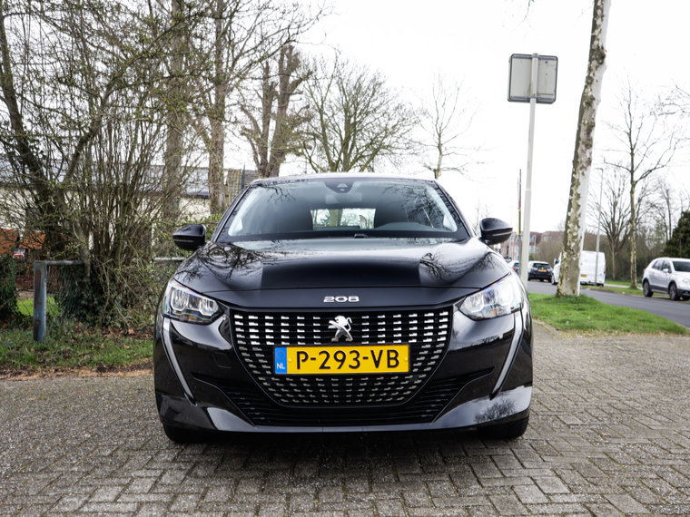 Vehicle Image 35
