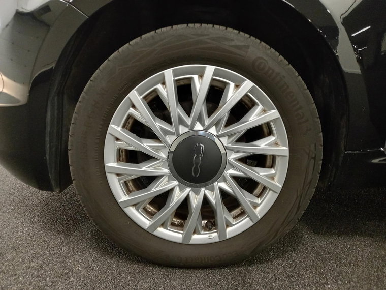 Vehicle Image 23
