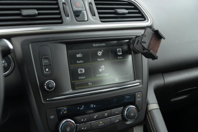 Vehicle Image 16