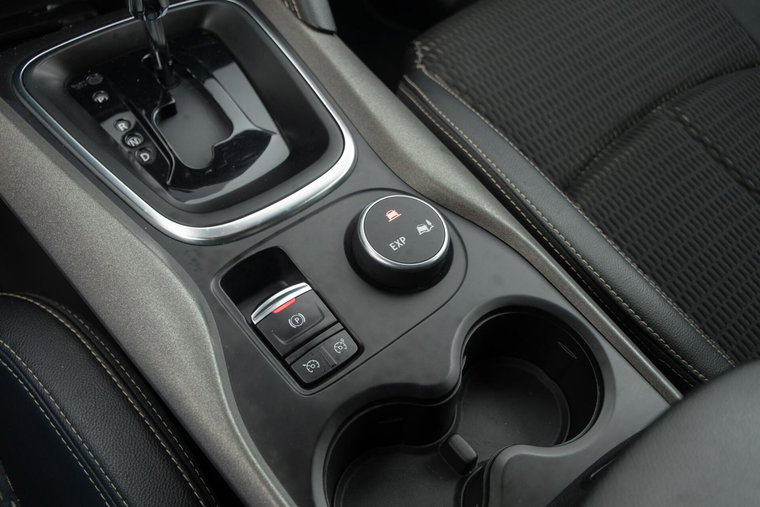 Vehicle Image 23