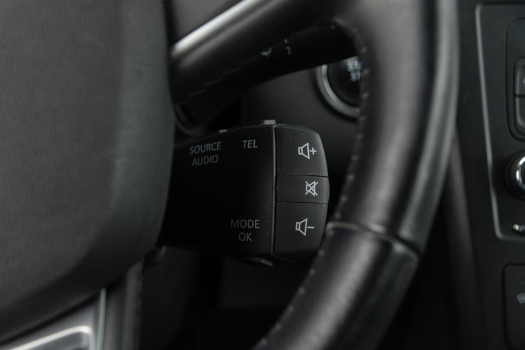 Vehicle Image 28