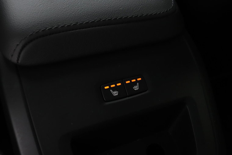 Vehicle Image 52