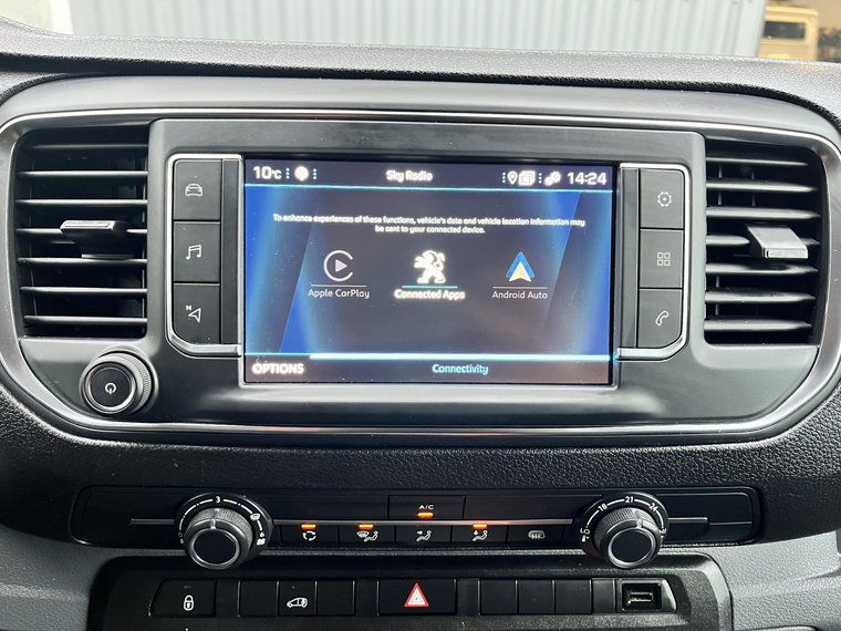 Vehicle Image 35