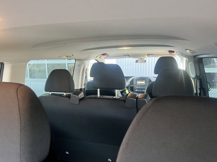Vehicle Image 27