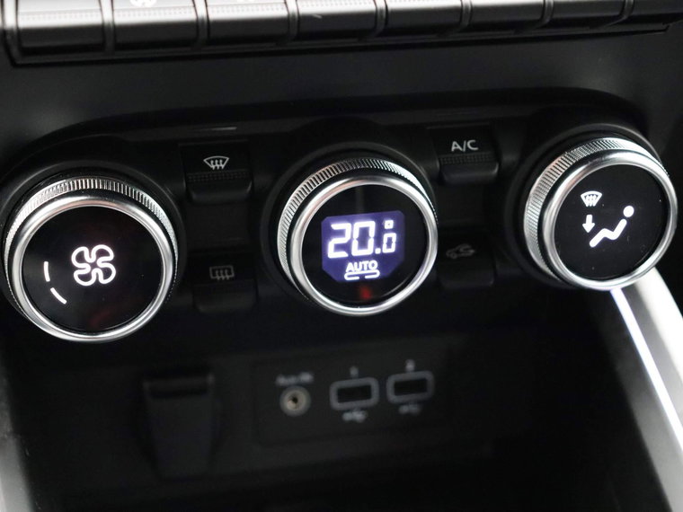 Vehicle Image 27