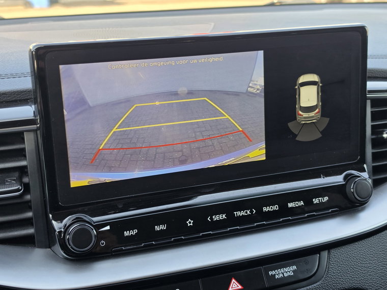Vehicle Image 17