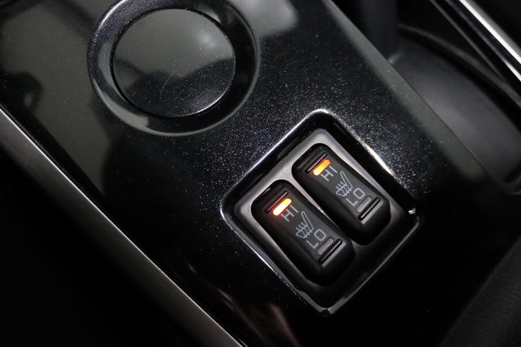 Vehicle Image 37