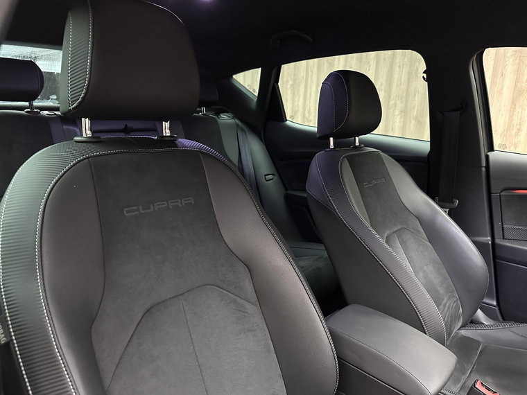 Vehicle Image 38