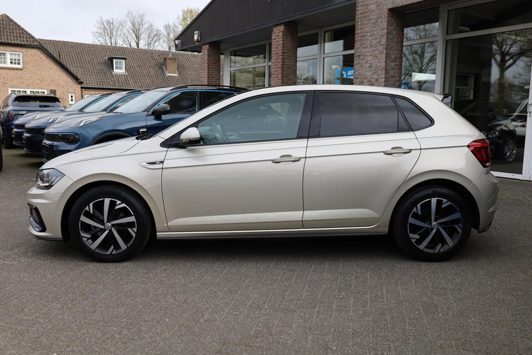 Vehicle Image 35