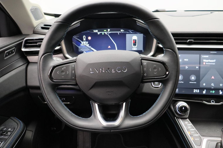 Vehicle Image 36