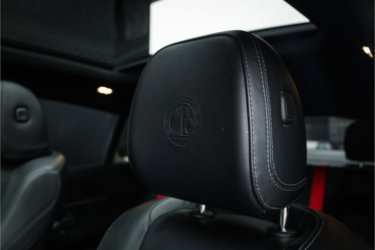 Vehicle Image 30