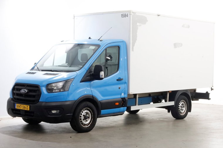Vehicle Image 8