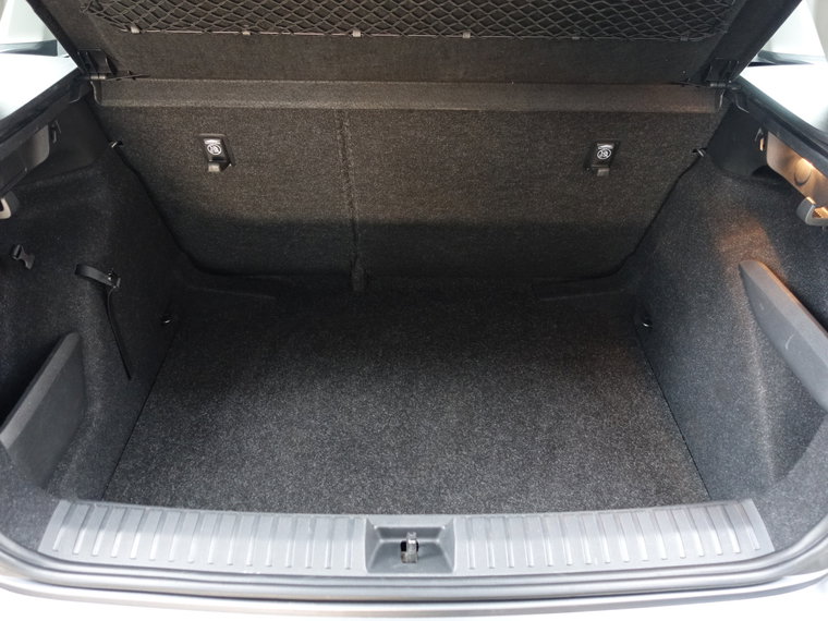 Vehicle Image 28