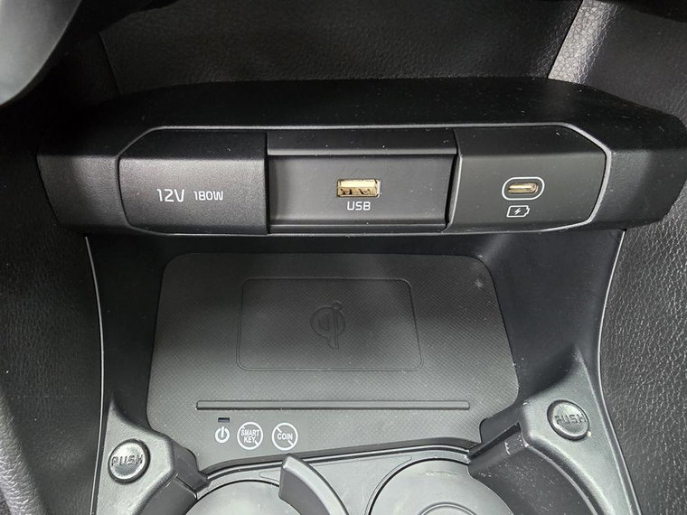 Vehicle Image 27
