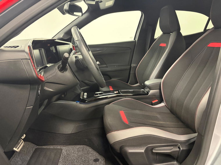 Vehicle Image 35
