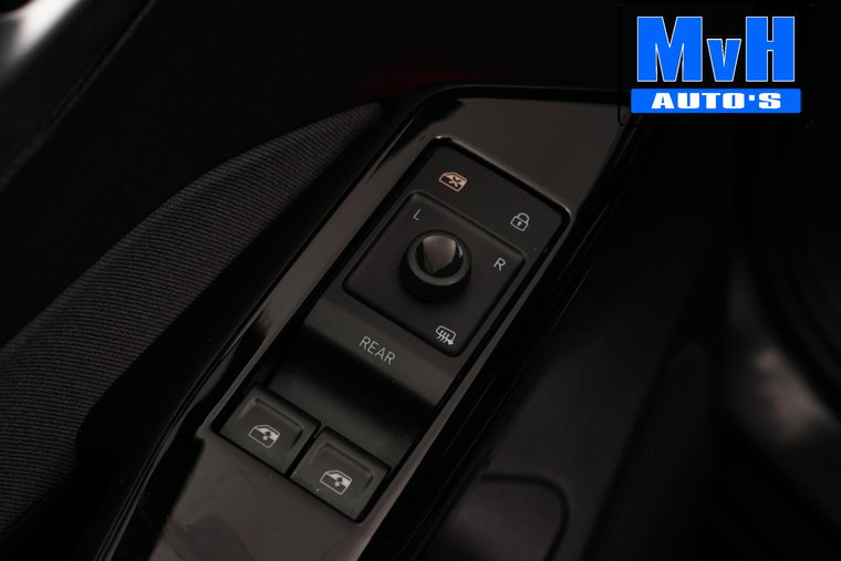 Vehicle Image 45