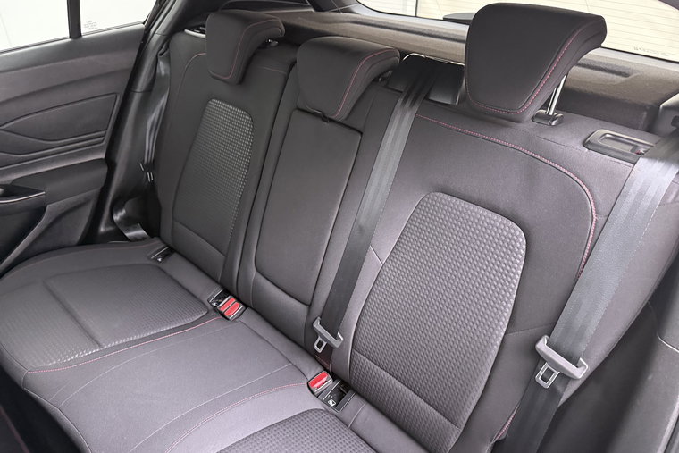 Vehicle Image 13