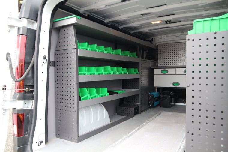 Vehicle Image 13