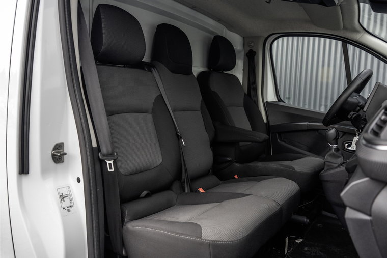 Vehicle Image 13