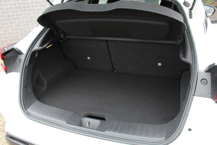 Vehicle Image 26