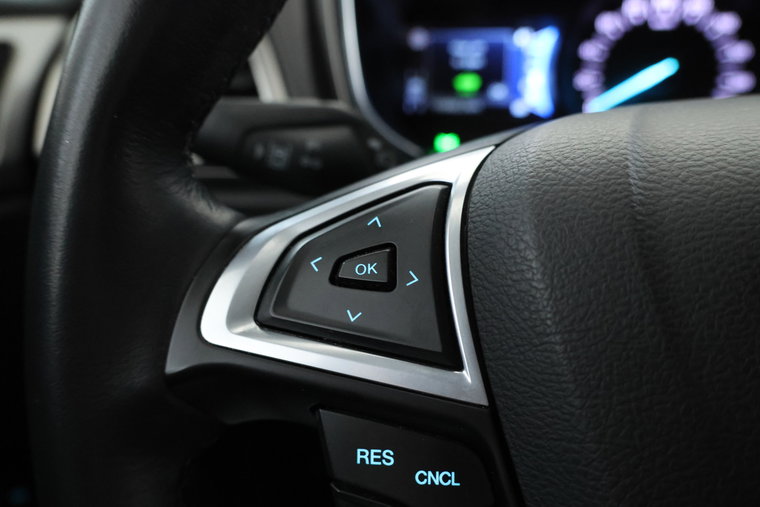 Vehicle Image 23