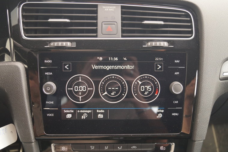 Vehicle Image 17