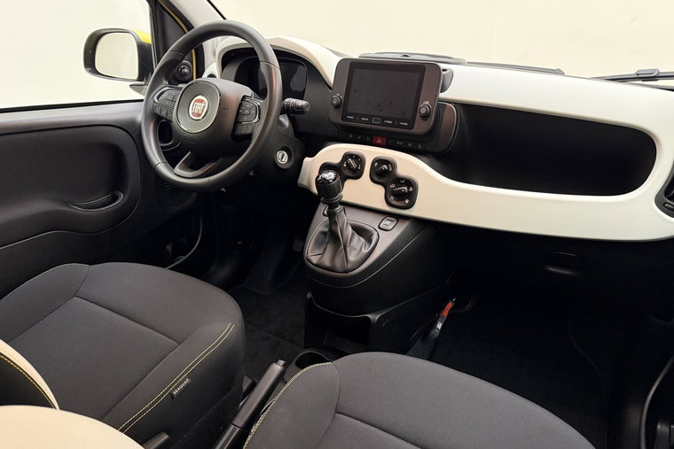 Vehicle Image 14