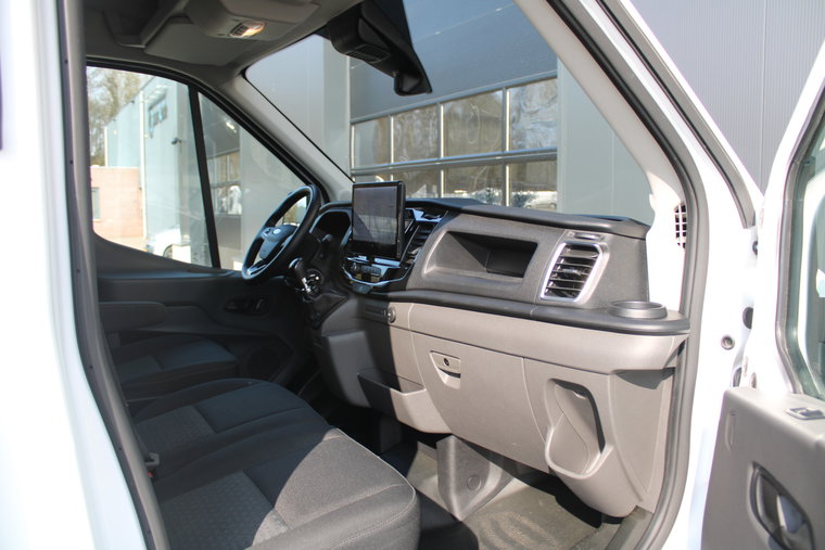 Vehicle Image 31