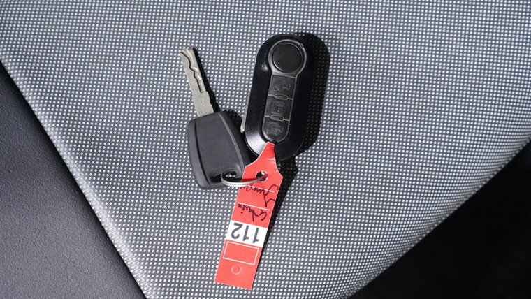 Vehicle Image 35