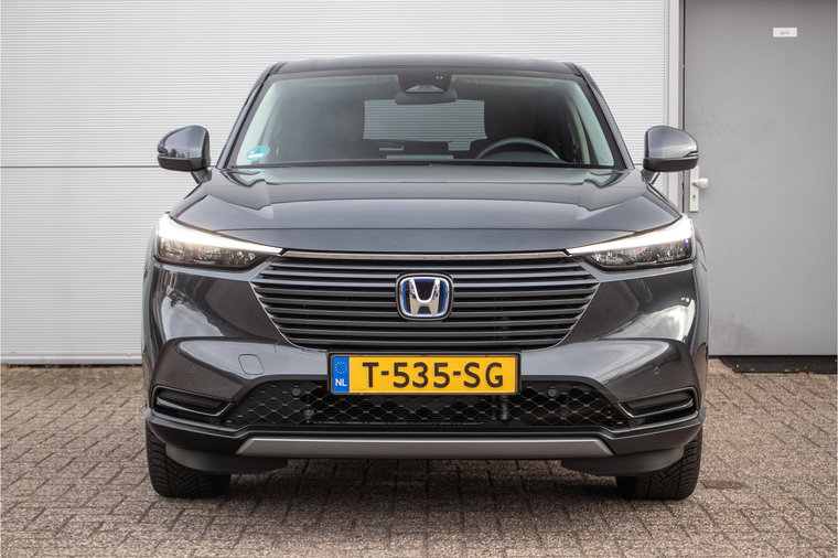 Vehicle Image 12