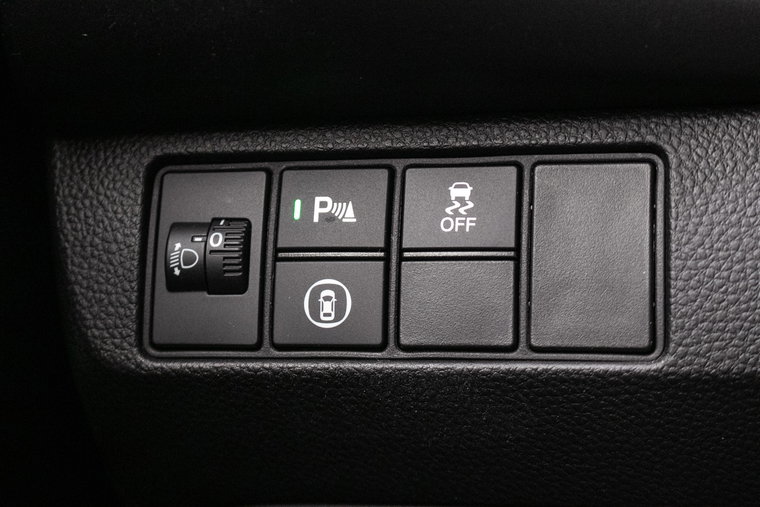 Vehicle Image 28