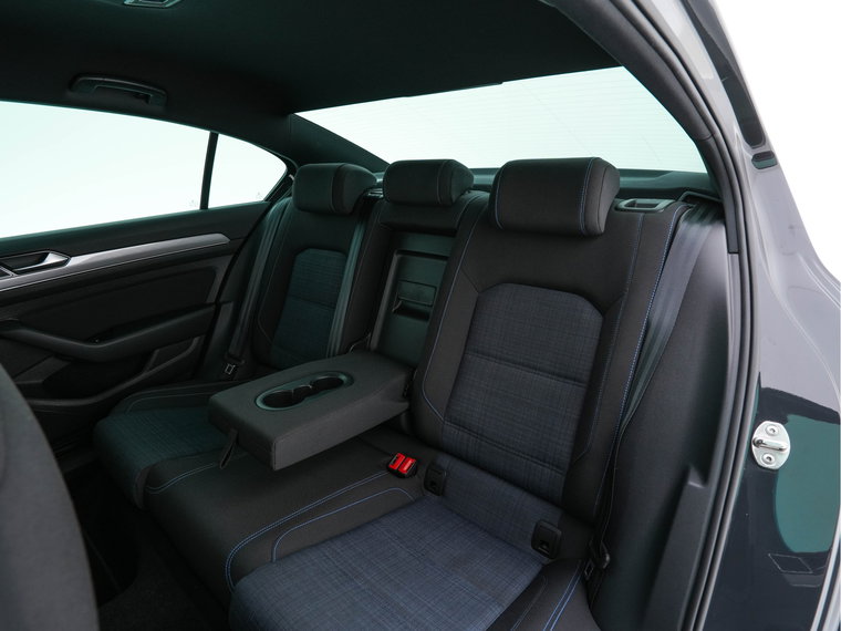 Vehicle Image 23
