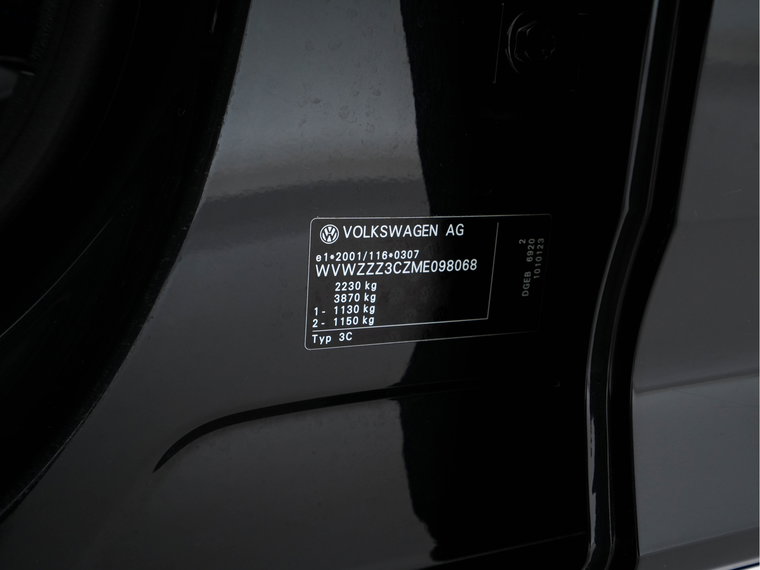 Vehicle Image 28