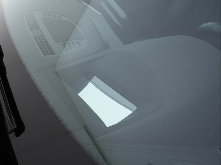 Vehicle Image 35