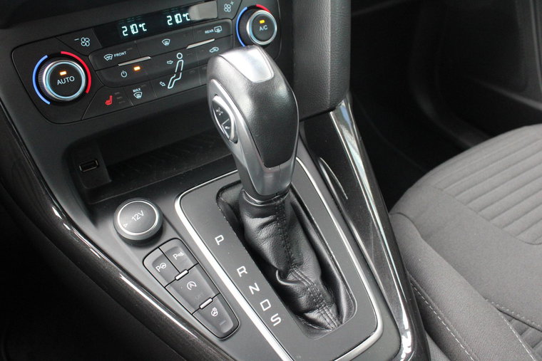 Vehicle Image 26